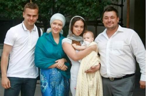 Как выглядят жены знаменитых российских спортсменов