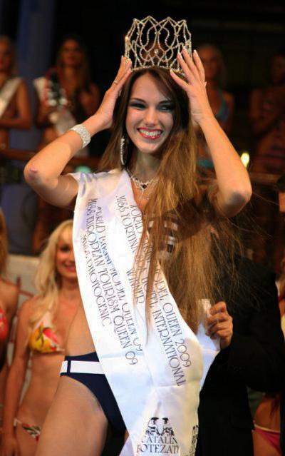 Названа "Мисс Бикини Мира 2010"