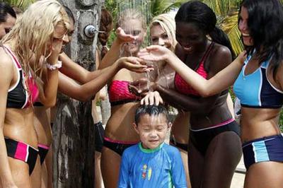 Названа "Мисс Бикини Мира 2010"