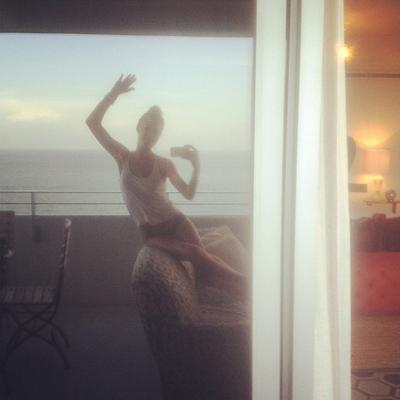 Последние фотографии звезд из Твиттеров