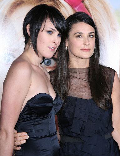 Знаменитые мамы и их дочери