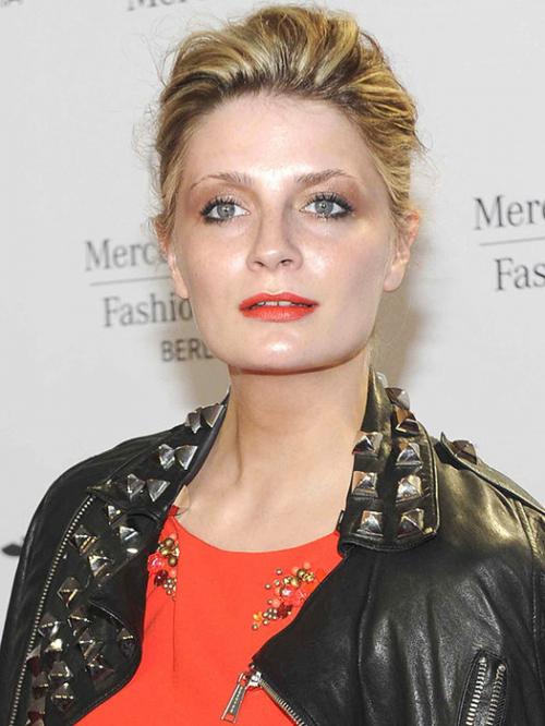 Лицо в муке и другие громкие бьюти-провалы звёзд