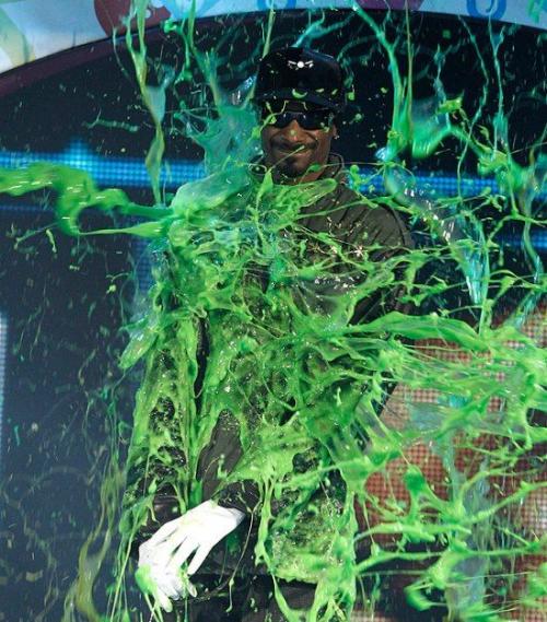 Nickelodeon забрызгал звезд слизью