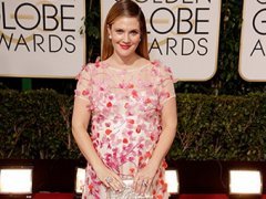 Дрю Бэрримор и еще 9 стильных беременных знаменитостей