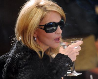 Любимые алкогольные напитки богатых и знаменитых