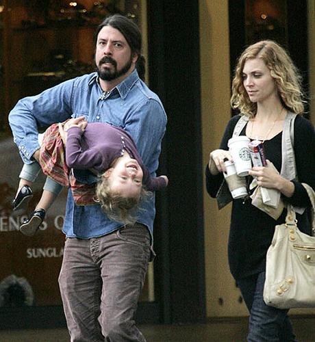 Папины дочки: маленькие звездные принцессы