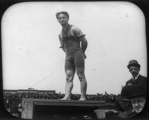 Гарри Гудини: непревзойденный человек-пластилин