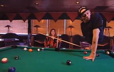 Человек с половиной тела показал миру, как жить