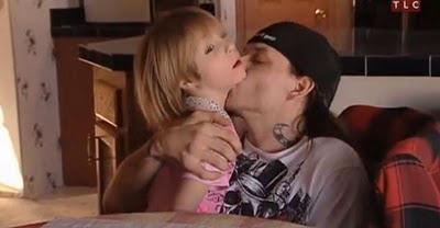 Человек с половиной тела показал миру, как жить