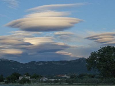 Топ-50 самых красивых облаков в мире
