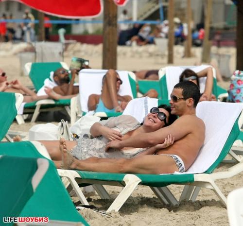 Любовные утехи Лолиты Милявской засняли на пляже