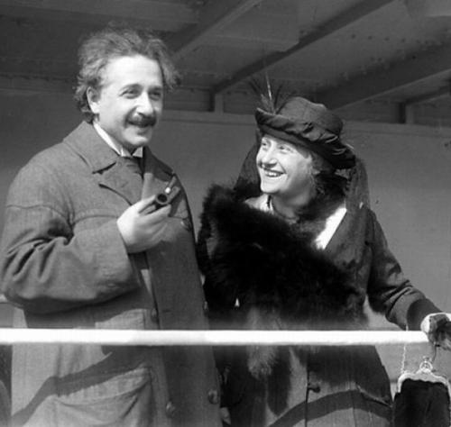 Редкие снимки знаменитостей прошлого и настоящего. Ч.11