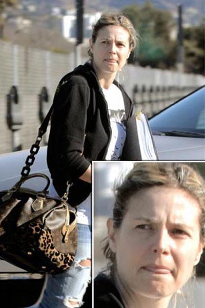 Эхо голливудского бэбибума: подурневших секс-див не узнают даже папарацци!