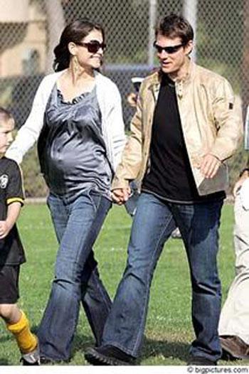 Эхо голливудского бэбибума: подурневших секс-див не узнают даже папарацци!