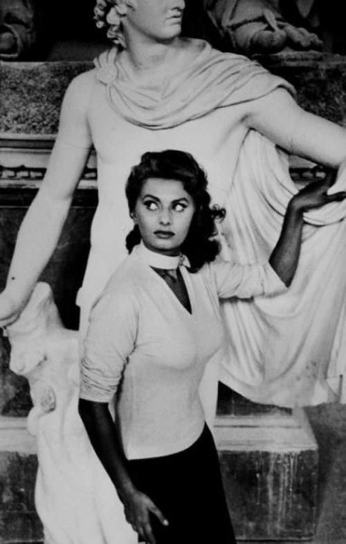 Артисты с самыми долгими карьерами в истории