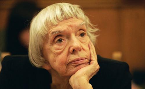 Знаменитости, которых мы потеряли в 2018 году