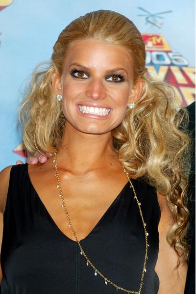 Знаменитости показывают глупые лица