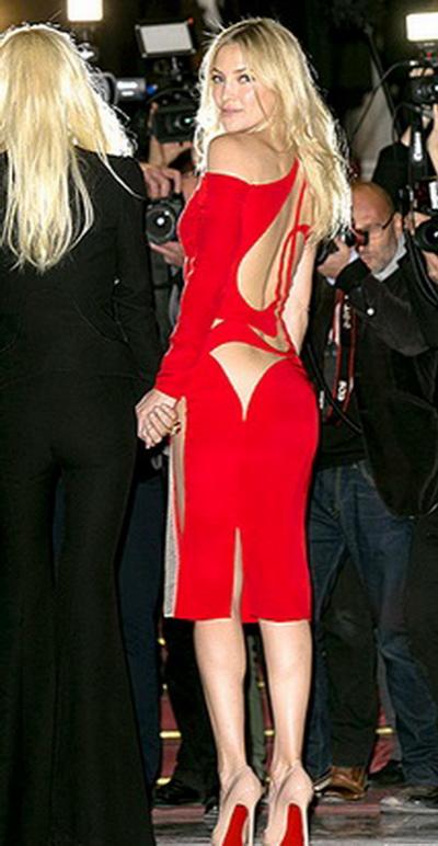 Знаменитости на красной дорожке без нижнего белья