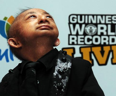 Джунри Балауинг — cамый низкий человек в мире