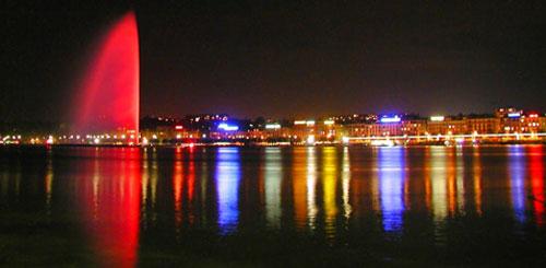 Фонтан «переплюнул» Эйфелеву башню