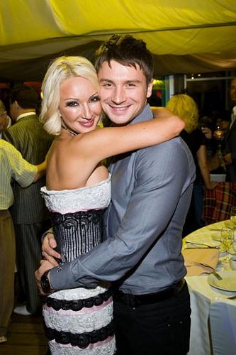 Самые жаркие романы лета