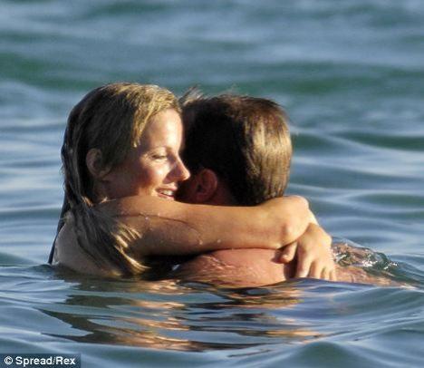 Самые жаркие романы лета