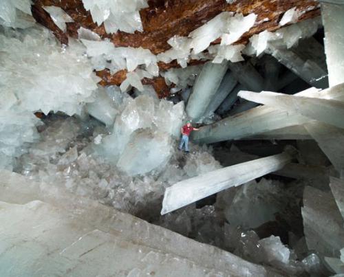 Удивительные мексиканские пещеры в шахте Найка