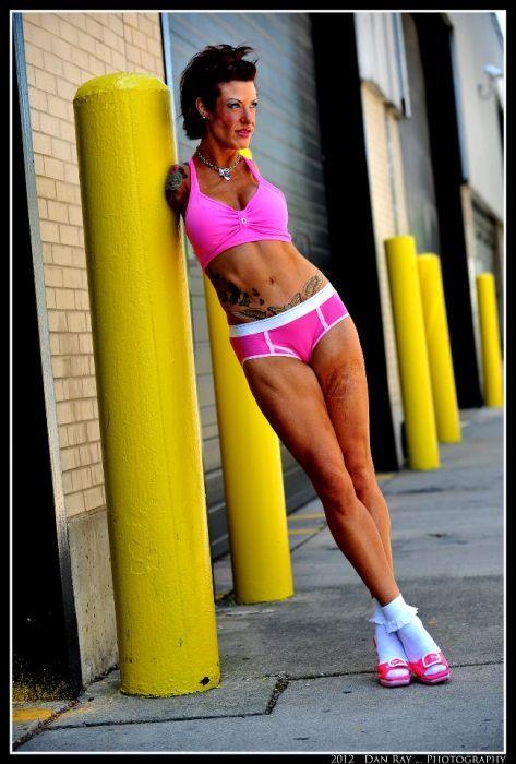 Культуристка без рук выиграла чемпионат по бодибилдингу