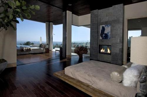 Во Франции конфискован особняк сынка Каддафи