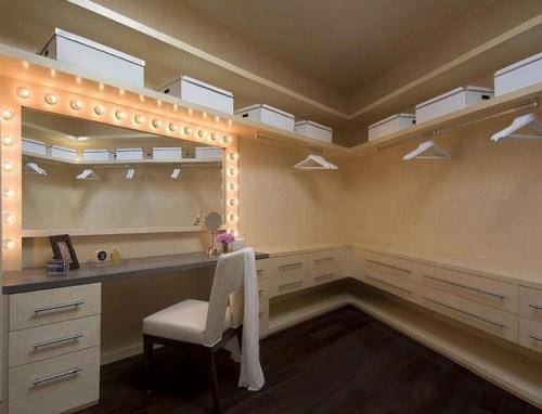 Во Франции конфискован особняк сынка Каддафи