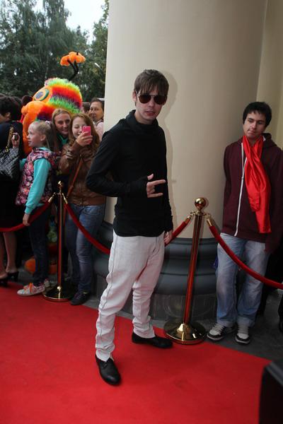 Премьеру фильма «12 месяцев» подняли до космических высот