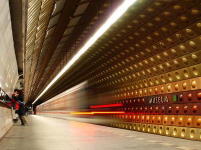 Топ-30 самых впечатляющих станций метро в Европе