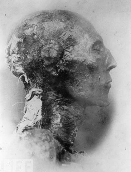 Потревоженные мертвецы путешествуют по миру