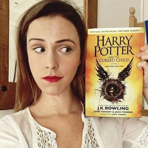 Двойники звезд, которых невозможно отличить от настоящих