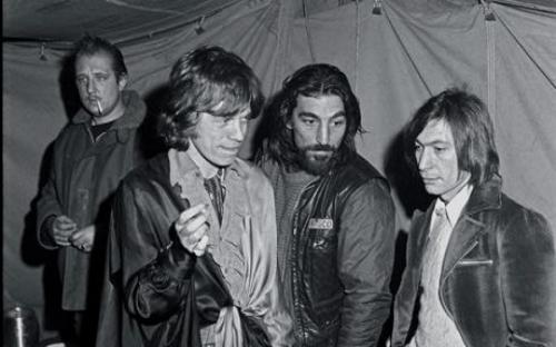 Самые известные случаи нападения фанатов на звезд