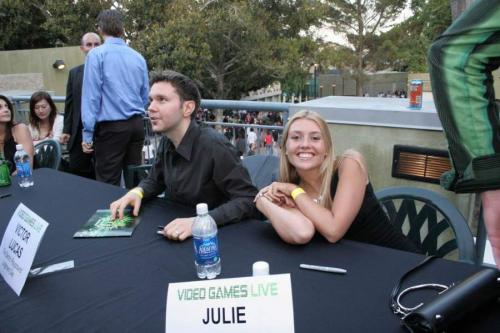 Известные люди, которые чудом не погибли в терактах