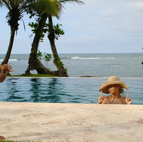 Последние фото звезд из твиттеров