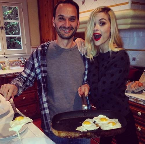 Последние фото звезд из твиттеров