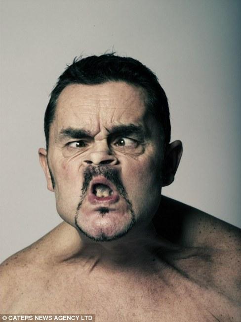 Уродцы собрались под крышей британского агентства