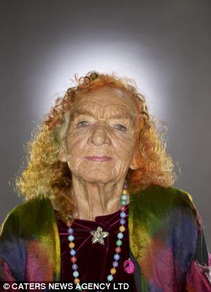 Уродцы собрались под крышей британского агентства