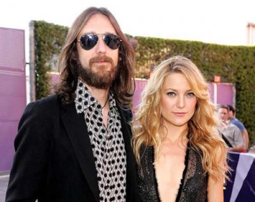 Звездные пары: знаменитые "красавицы и чудовища"