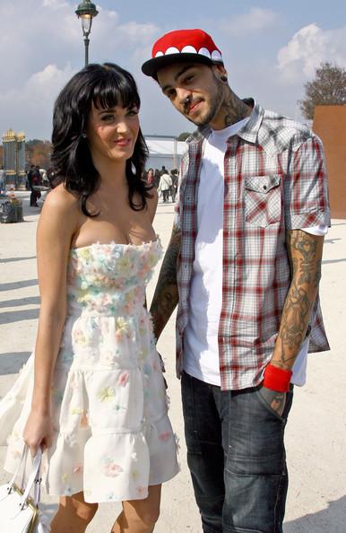 Звездные пары: знаменитые "красавицы и чудовища"