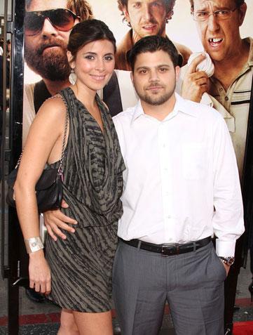 Звездные пары: знаменитые "красавицы и чудовища"