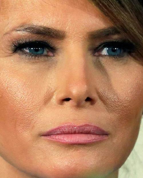 Звезды крупным планом: как знаменитости выглядят на самом деле