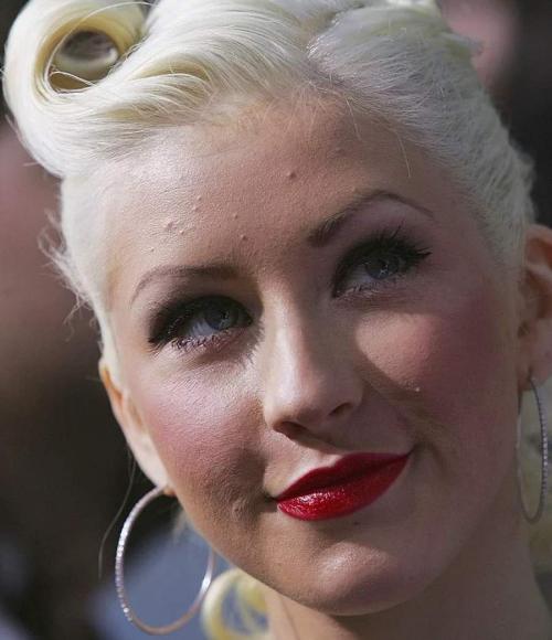 Звезды крупным планом: как знаменитости выглядят на самом деле