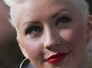 Звезды крупным планом: как знаменитости выглядят на самом деле