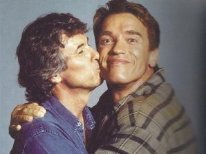 Редкие снимки знаменитостей прошлого и настоящего. Часть 17