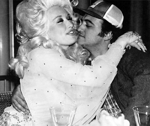 Редкие снимки знаменитостей прошлого и настоящего. Часть 17