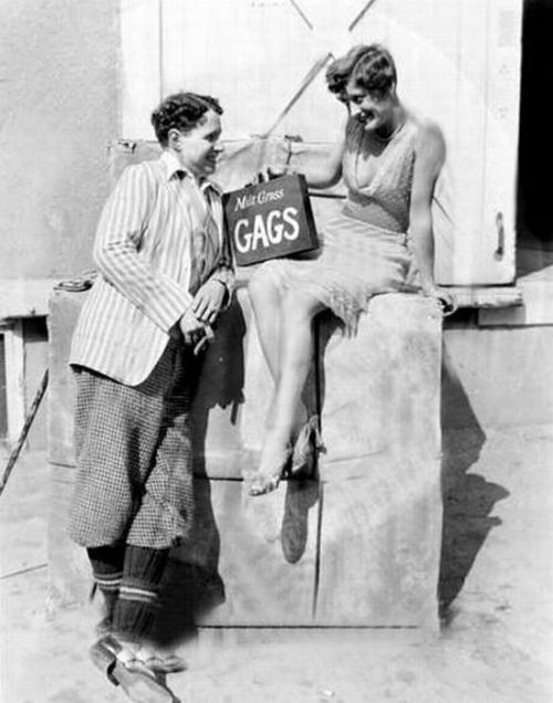 Редкие снимки знаменитостей прошлого и настоящего. Часть 17