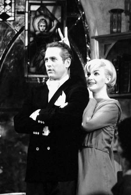 Редкие снимки знаменитостей прошлого и настоящего. Часть 17